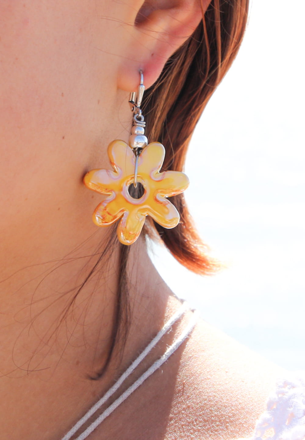 Boucles d'oreilles argentés jaune moutarde : Larme - Retour de plage