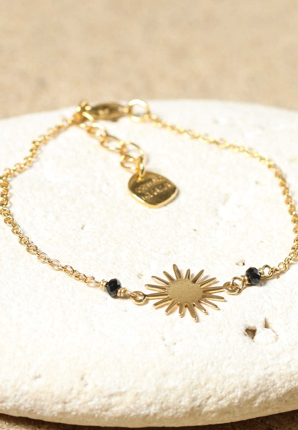 Bracelet fin dore et noir Sun Retour de plage