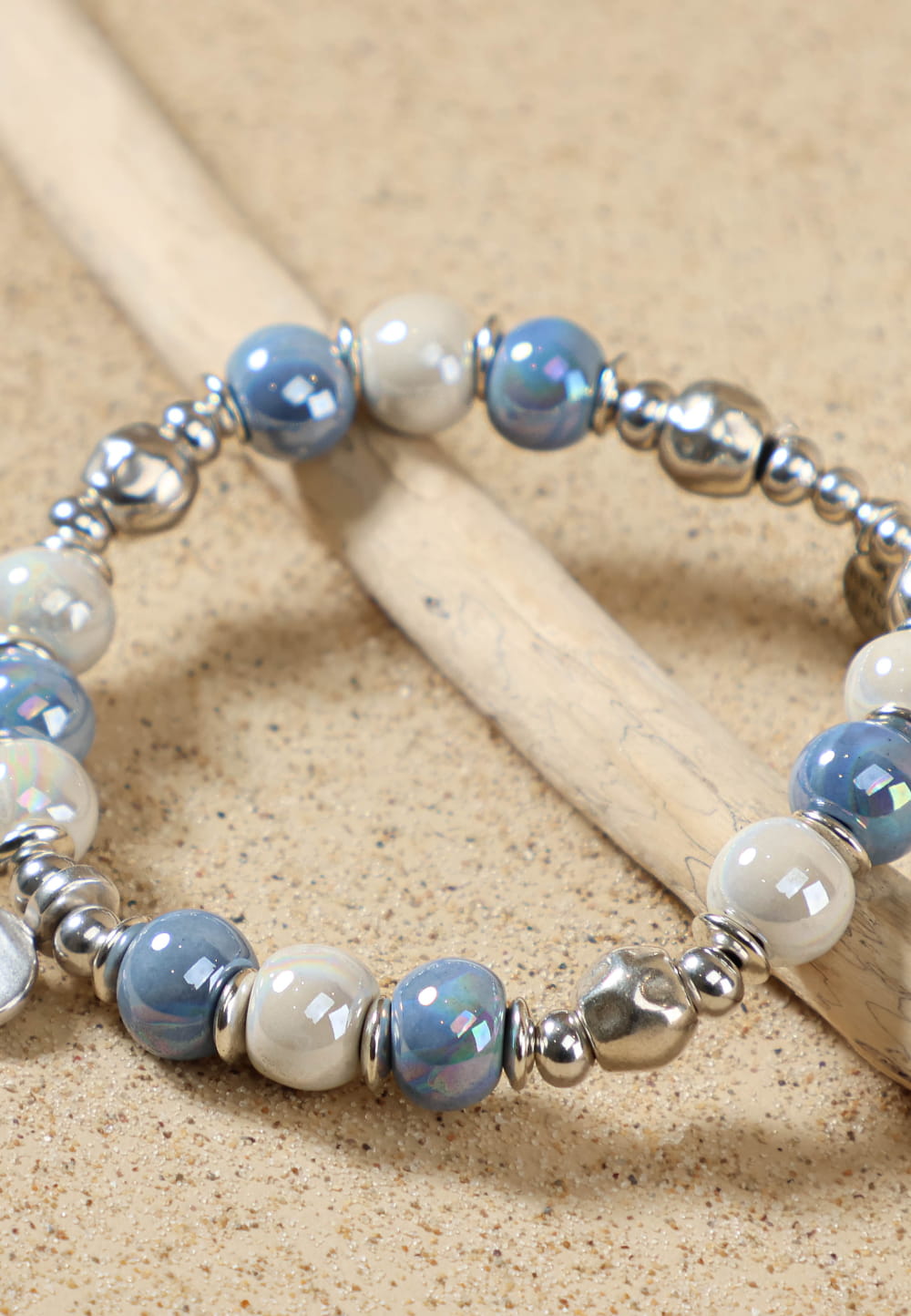 Bracelet En Perles D'occasion - Modèle Sans Marque, Style Perles (réf 126-47/A0-56/2)