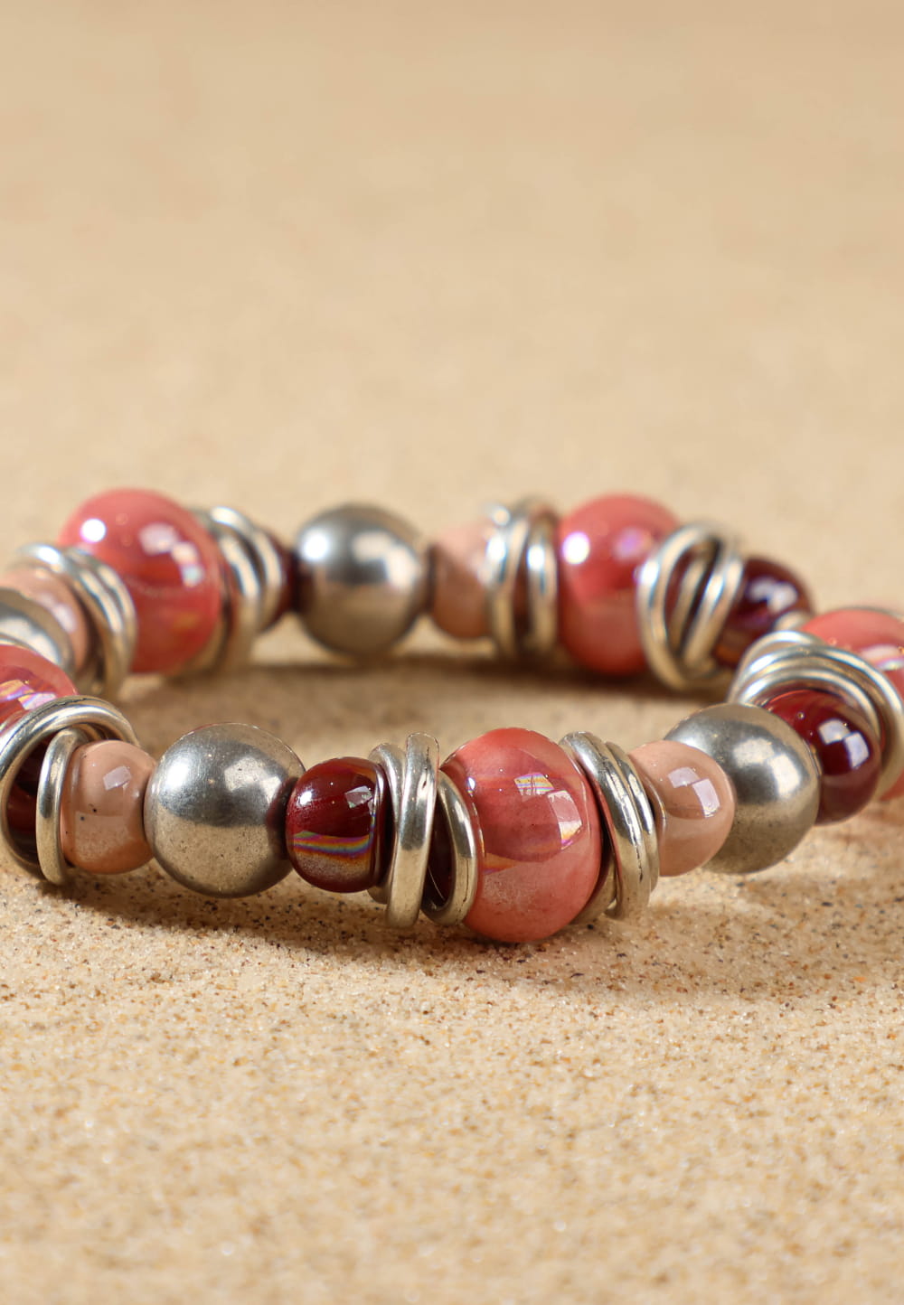 Bracelet En Métal Vieilli Avec Perles Rouges Rétro - Occasion - Bijou Bohème Et Vintage Pour Un Look Unique