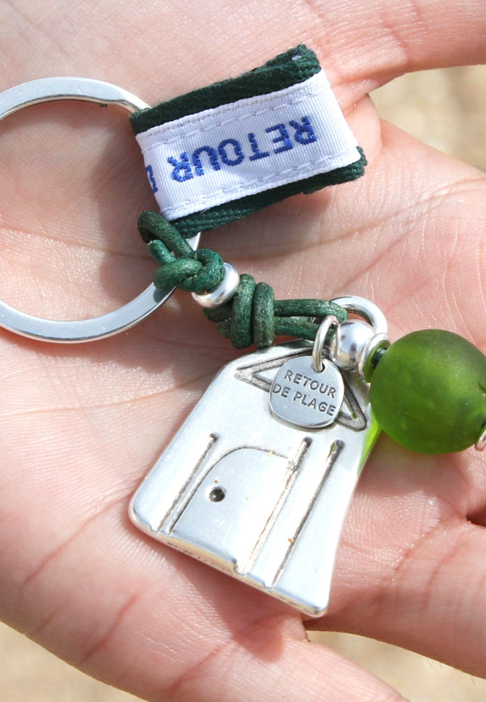 Porte-clefs maison du bonheur, vert et argenté - Retour de plage
