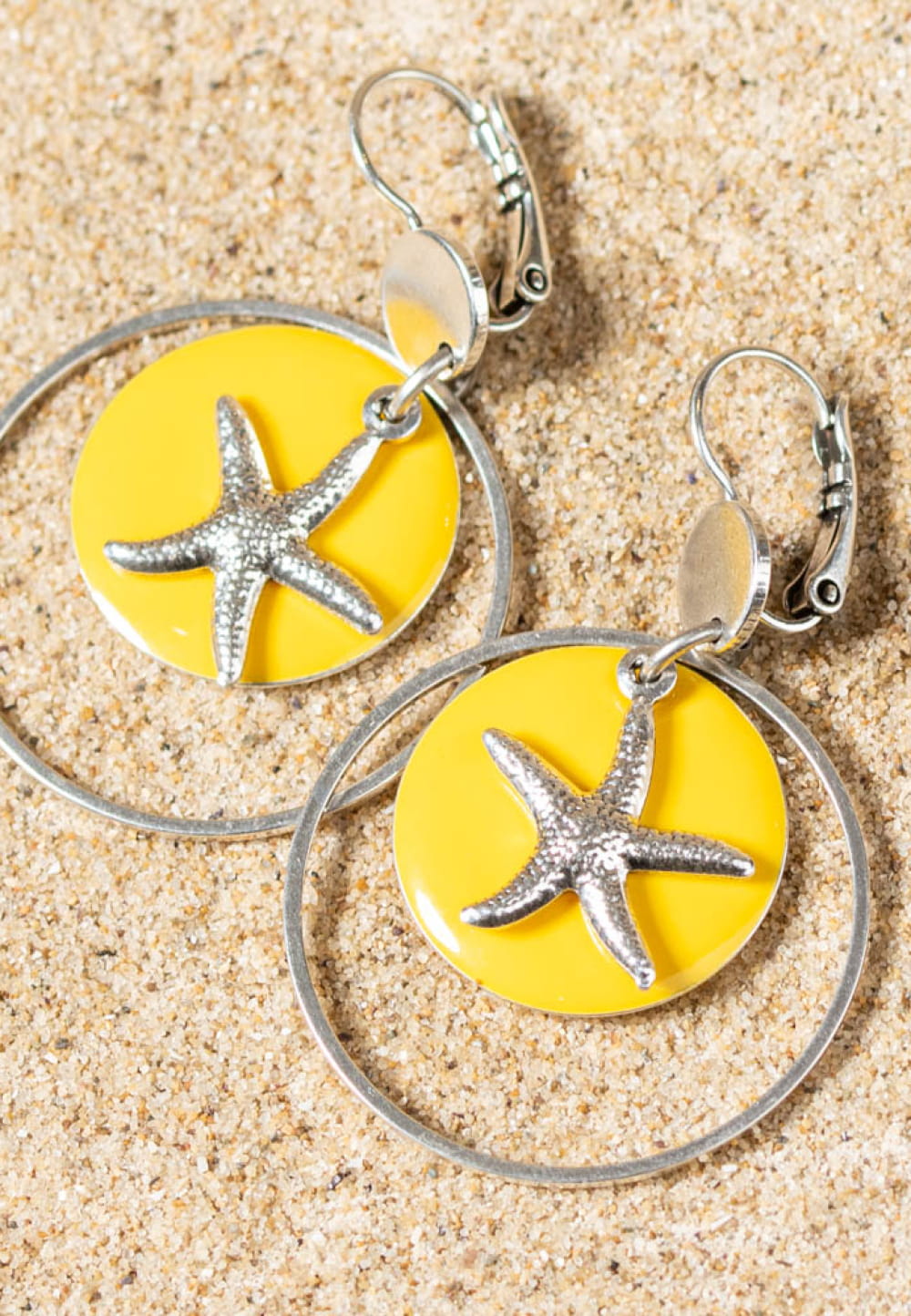 Boucles d'oreilles argentés jaune moutarde : Larme - Retour de plage