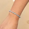 Le bracelet Marinière s'accorde avec tout grâce à sa finesse légendaire ! 
