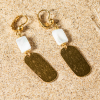 Découvrez les boucles d’oreilles Tijuana, un bijou marin fabriqué en France sur l’Île d’Oléron par des monteuses qualifiées.