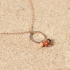 Découvrez Ding, un bijou inspiré de l’océan fabriqué artisanalement sur l’île d’Oléron.