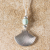 Découvrez Chemin, un bijou inspiré de l’océan fabriqué artisanalement sur l’île d’Oléron.