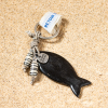Porte-clefs poisson noir, esprit marin, fabriqué en France