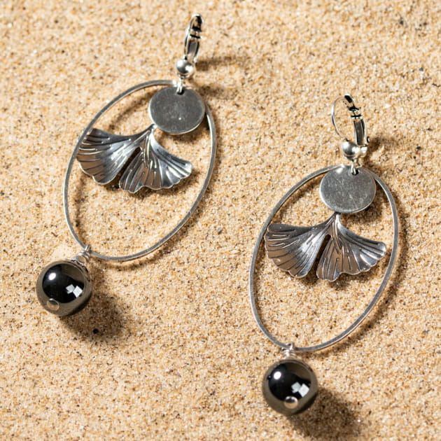 Boucles D'oreilles Argenté Avec Cristal Style Cubisme - Occasion Très Bon état - Métal Argenté