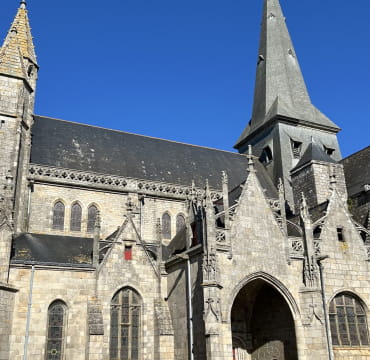 Collégiale Saint-Aubin