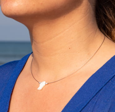 retour-de-plage-collier-fantaisie-conche-nacre-argent