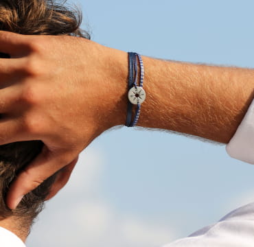 Bracelet homme multirang bleu marine rose des vent argentée