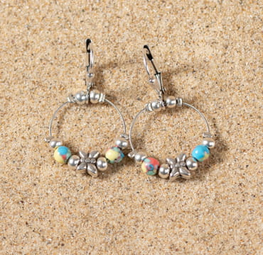 Découvrez Enael, un bijou inspiré de l’océan fabriqué artisanalement sur l’île d’Oléron.