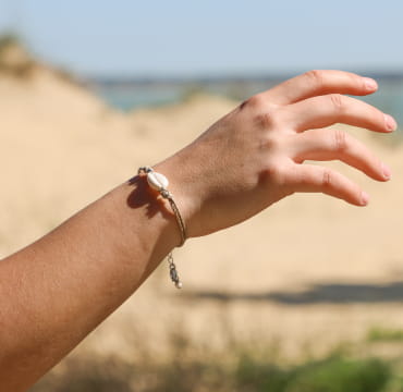 bracelet Kory argenté beige, création artisanale française