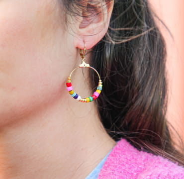 Retour de plage, une entreprise locale engagée dans le développement durable qui créée et fabrique des bijoux fantaisies made in France sur l’Île d’Oléron.