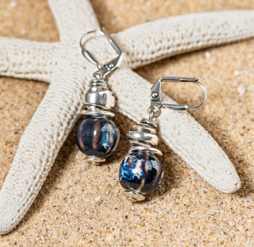 Découvrez Macha, un bijou inspiré de l’océan fabriqué artisanalement sur l’île d’Oléron.