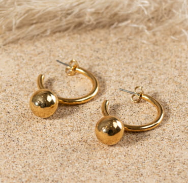 Découvrez Ejade, un bijou inspiré de l’océan fabriqué artisanalement sur l’île d’Oléron.