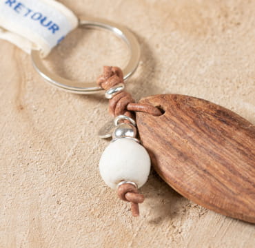 PORTE CLES BOIS ROUGET