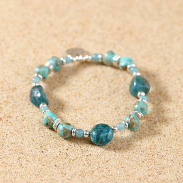 Bracelet en perles : une idée cadeau pour célébrer nos mamies