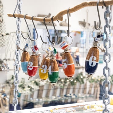 Porte-clés original en bois, en perles, en liège...