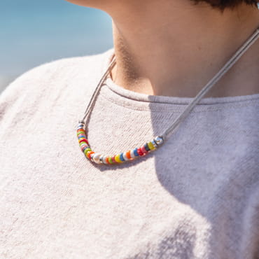 Collier coloré avant l'arrivée du printemps 🌷