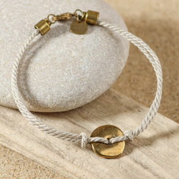 bracelet homme Roso en cordon de lin beige et perle bronze, création française