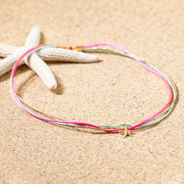 Collier pour enfant Dora doré, rose et bleu turquoise