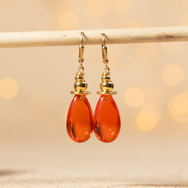 Découvrez Bazard, un bijou inspiré de l’océan fabriqué artisanalement sur l’île d’Oléron.