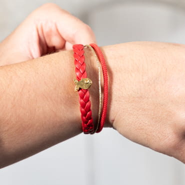 Découvrez Brochet, un bijou inspiré de l’océan fabriqué artisanalement sur l’île d’Oléron.