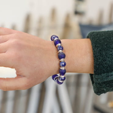 Bracelet Pantxika argenté, bleu dur intense, caractère et finesse