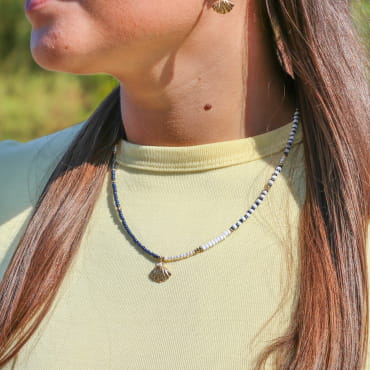 collier Domino doré avec perles noires et dorées