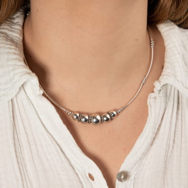 COLLIER PERLE FEMMEALBANE