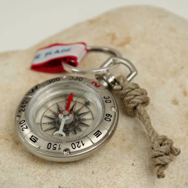 PORTE CLES  BOUSSOLE