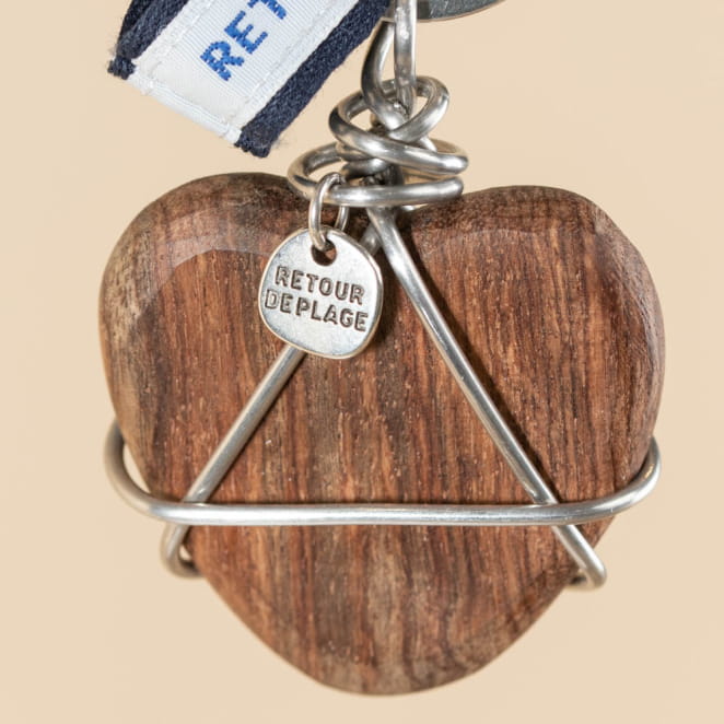 PORTE CLES BOIS COEUR