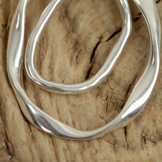 BOUCLES D'OREILLES PENDANTES FILM