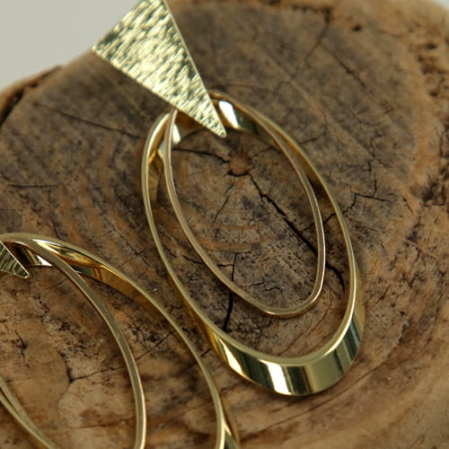 BOUCLES D'OREILLES PENDANTES KIZ