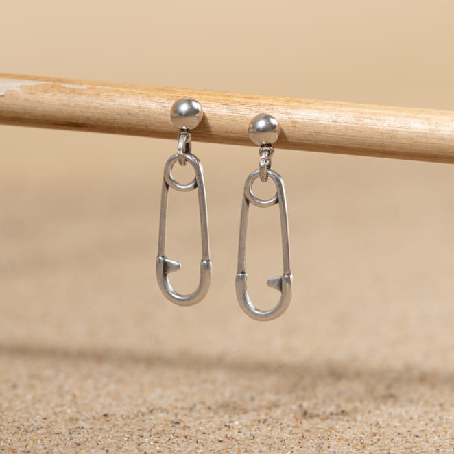 Découvrez épingle, un bijou inspiré de l’océan fabriqué artisanalement sur l’île d’Oléron.