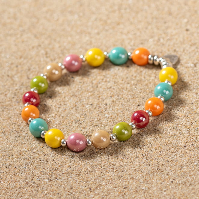 Découvrez Aurélie, un bijou inspiré de l’océan fabriqué artisanalement sur l’île d’Oléron.