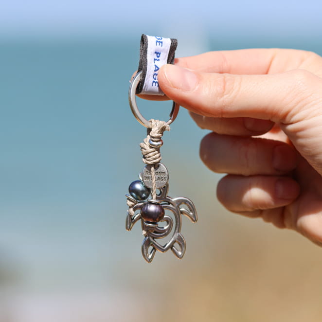 Porte clés en forme de tortue Yaffa. Fabrication française.