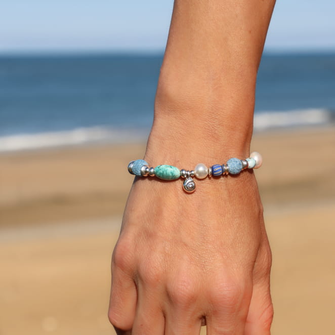 Bracelet Claudie Retour de Plage en métal argenté avec perles bleu clair – bijou fantaisie fabriqué en France