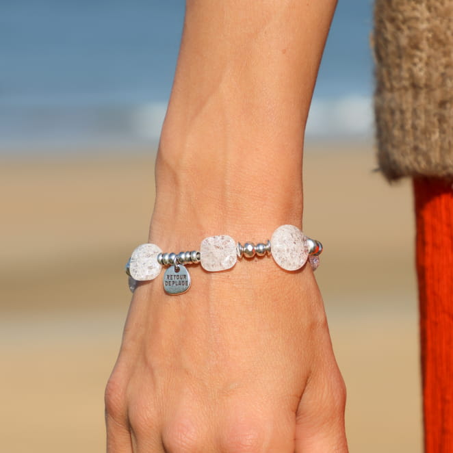 Bracelet Salanté Retour de Plage en métal argenté et perles transparentes – bijou artisanal made in France