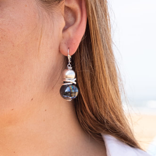 Boucles d'oreilles fantaisie argenté perles céramique noire