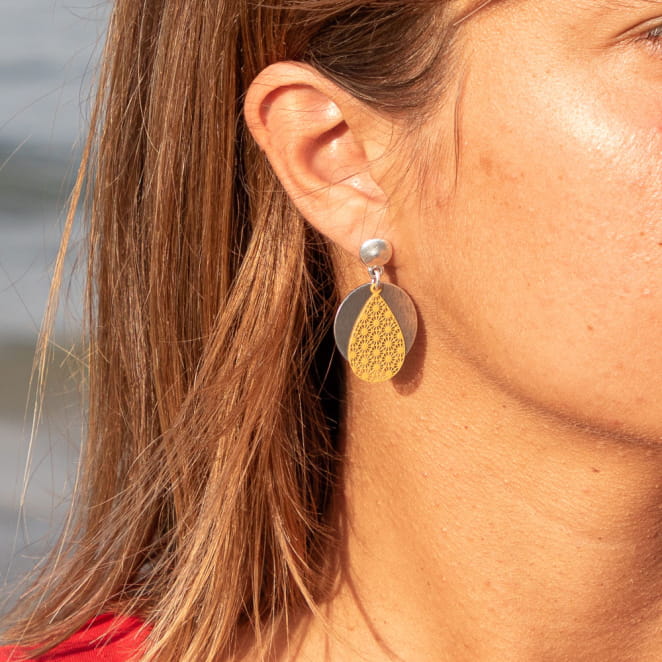 Boucles d'oreilles fantaisie femme argenté et moutarde