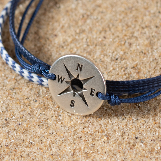 Bracelet homme multirang bleu marine rose des vent argentée