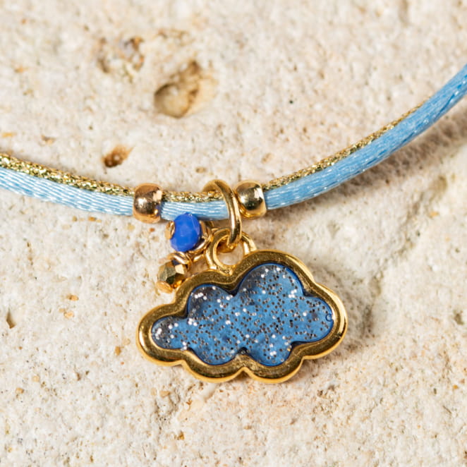 Découvrez Mochi, un bijou inspiré de l’océan fabriqué artisanalement sur l’île d’Oléron.