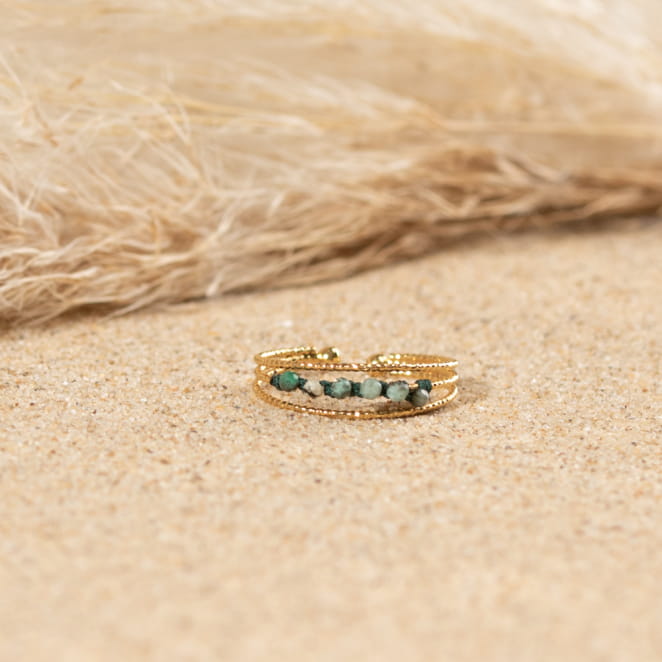 Retour de plage, une entreprise locale engagée dans le développement durable qui créée et fabrique des bijoux fantaisies made in France sur l’Île d’Oléron.