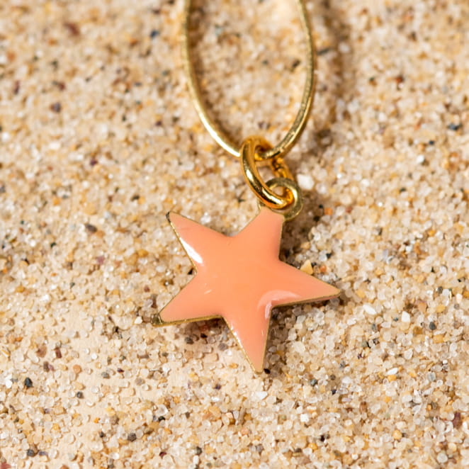 Découvrez Astre, un bijou inspiré de l’océan fabriqué artisanalement sur l’île d’Oléron.