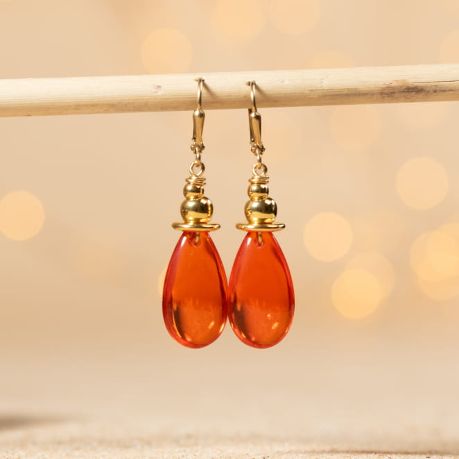 Découvrez Bazard, un bijou inspiré de l’océan fabriqué artisanalement sur l’île d’Oléron.