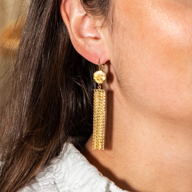 Retour de plage, une entreprise locale engagée dans le développement durable qui créée et fabrique des bijoux fantaisies made in France sur l’Île d’Oléron.