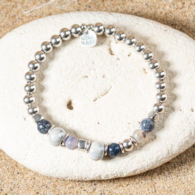 bracelet Lucia bleu montana en perles fabriqué en France, pampilles argentées élégantes