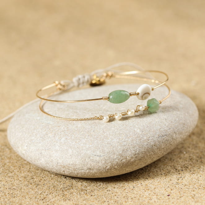 Retour de plage, une entreprise locale engagée dans le développement durable qui créée et fabrique des bijoux fantaisies made in France sur l’Île d’Oléron.